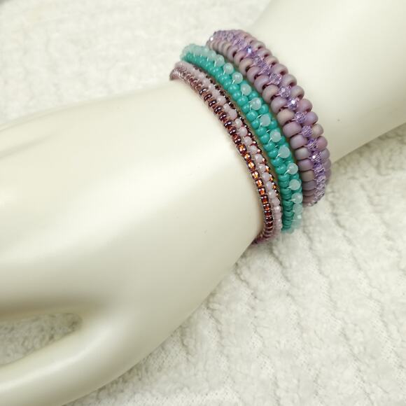 HANDMADE ~Lavender Sparkle Herringbone  & Crystals Bracelet ~6¼'' - Picture 7 of 7